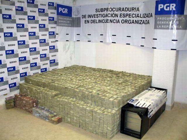 Pics: This pile of cash, worth $22bn, was found inside the insane home of a  Mexican drug lord | JOE is the voice of Irish people at home and abroad