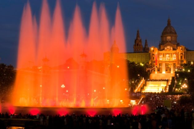 157640334-barcelona-font-magica-magic-fountain-mnac-gettyimages