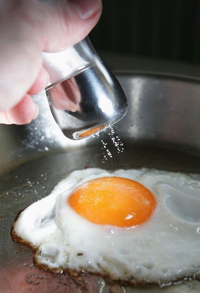 German Health Ministry Advises On Egg Preparation