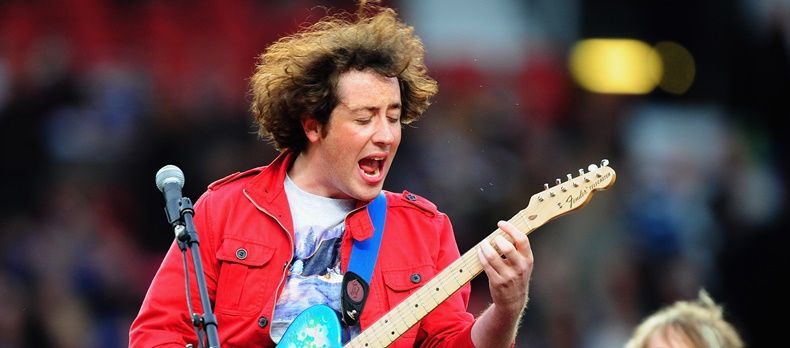 MANCHESTER, ENGLAND - OCTOBER 10: Matthew Murphy of the Wombats performs prior to the Engage Super League Grand Final between Leeds Rhinos and St Helens at Old Trafford on October 10, 2009 in Manchester, England. (Photo by Clive Mason/Getty Images)