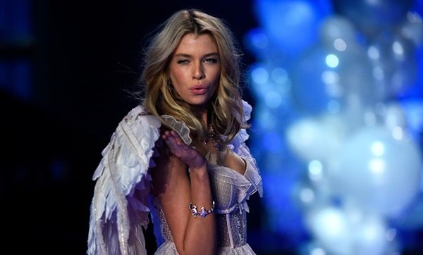 LONDON, ENGLAND - DECEMBER 02:  Model Stella Maxwell walks the runway at the annual Victoria's Secret fashion show at Earls Court on December 2, 2014 in London, England.  (Photo by Pascal Le Segretain/Getty Images)