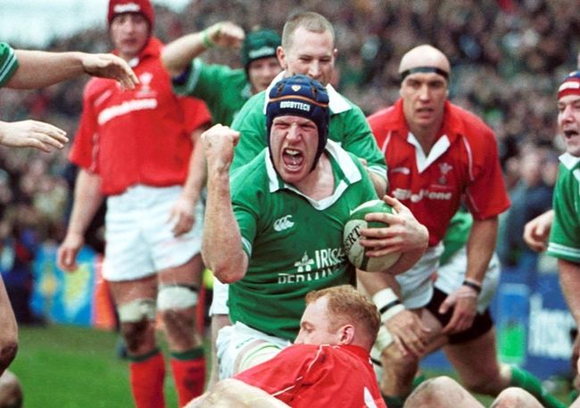 Six Nations Ireland vs Wales 3/2/2002 Paul O'Connell of Ireland celebrates his try ©INPHO/Allsport